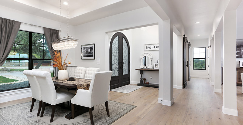 Custom Home BUilders in Hye TX