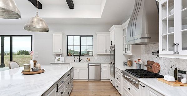 Luxury Homes Belle Oaks Bulverde TX